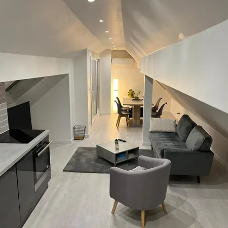 Vu Sur La Cathedrale アパート